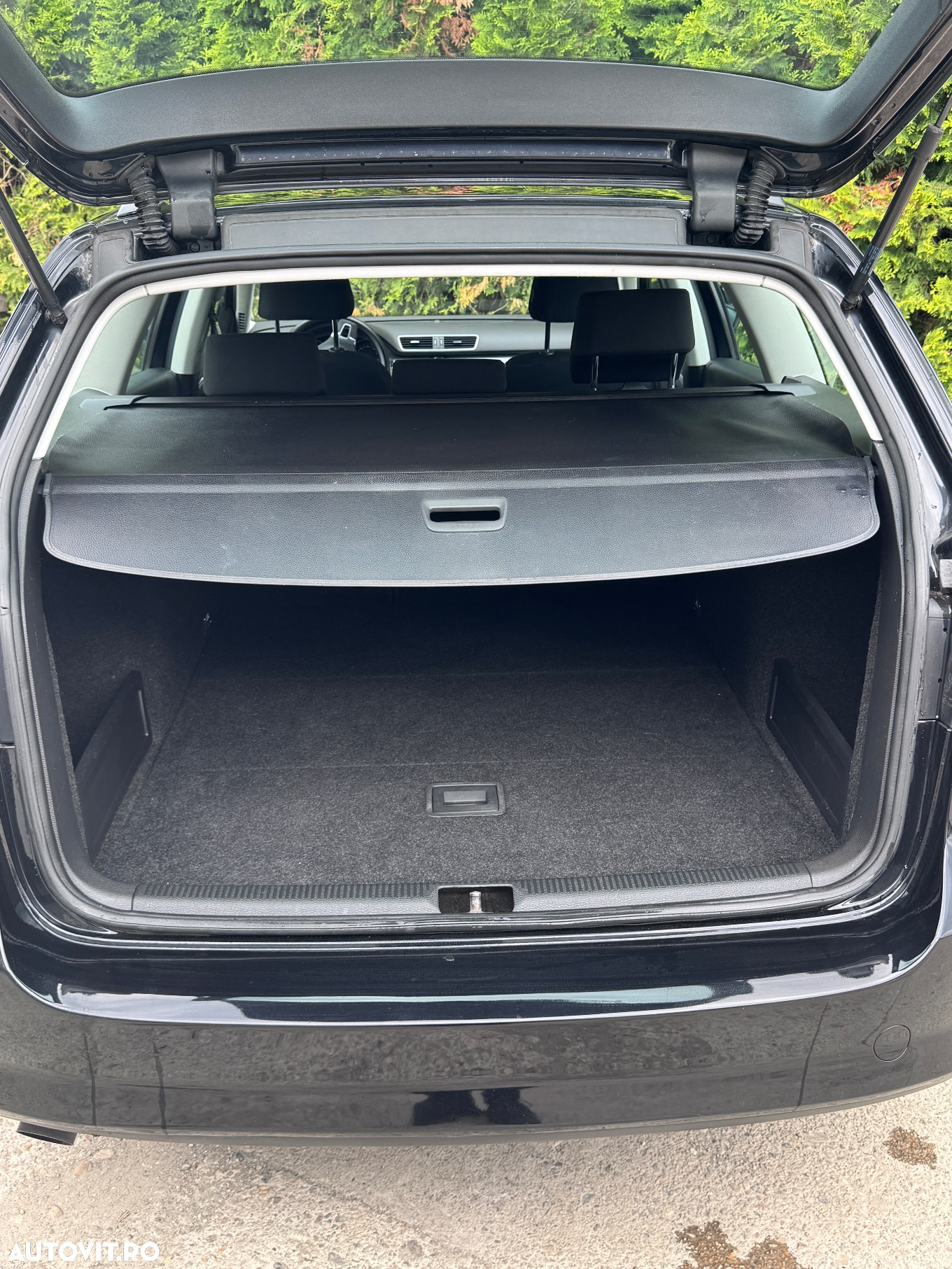 Volkswagen Passat Variant 1.6 TDI BlueMotion - 14