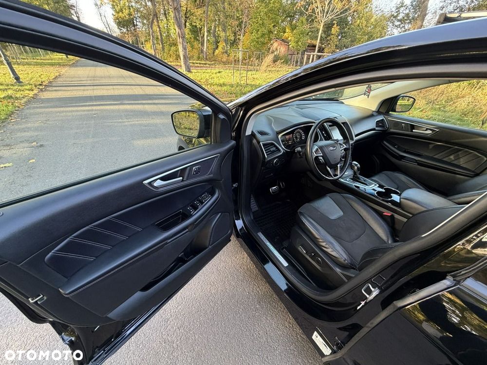 Ford Edge - 19