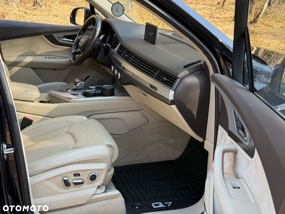 Audi Q7 - 22