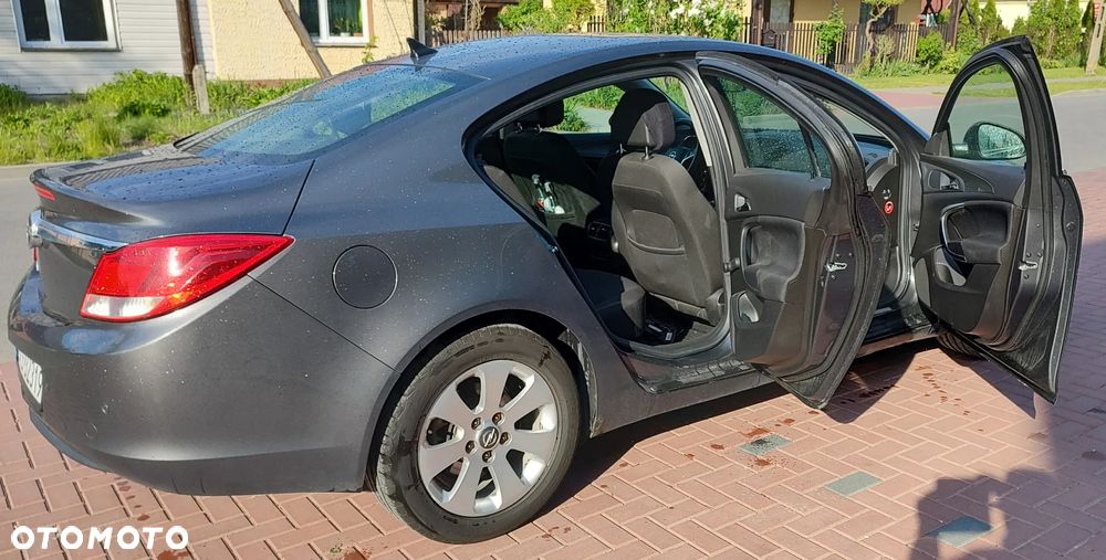 Opel Insignia 1.8 - 5