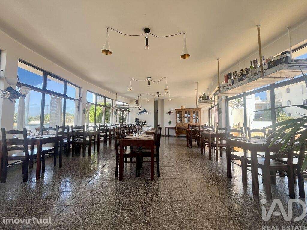 Loja / Estabelecimento Comercial T1 em Sagres de 220,00 m2 - Grande imagem: 5/25