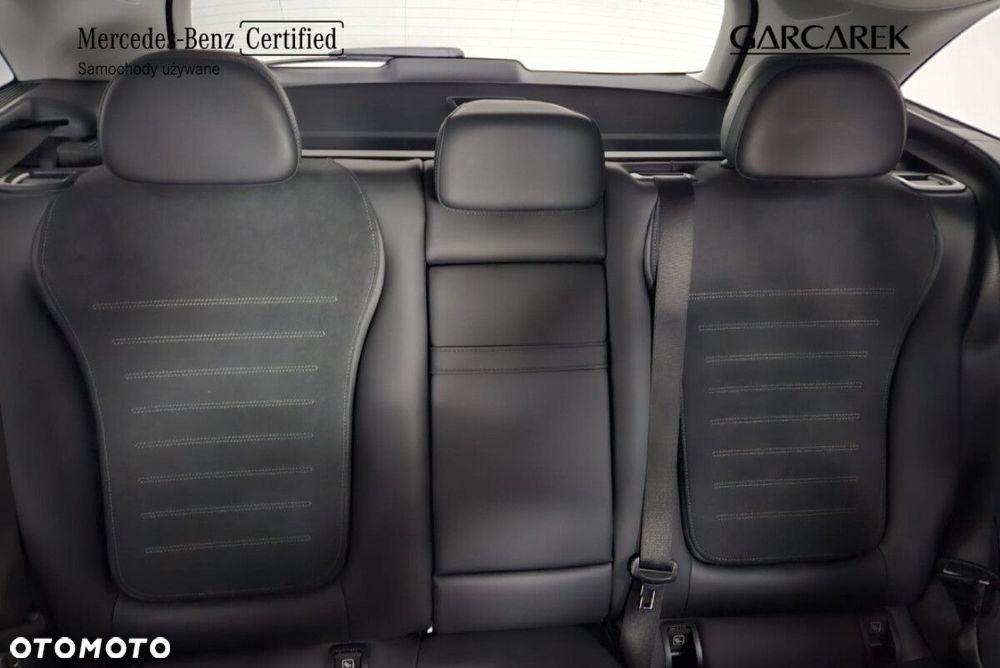 Mercedes-Benz GLC - 23