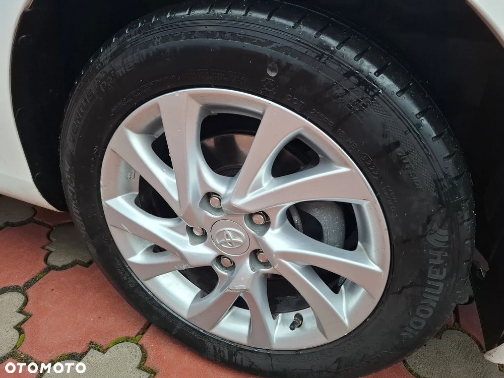 Toyota Auris - 20