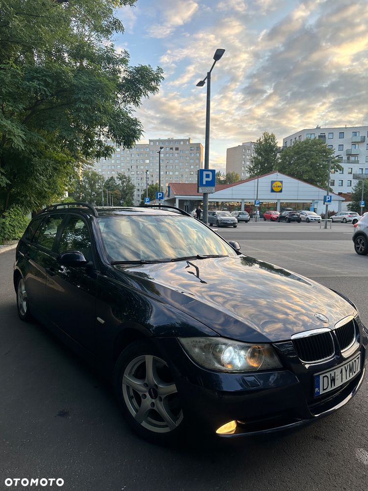 BMW Seria 3 320d - 30