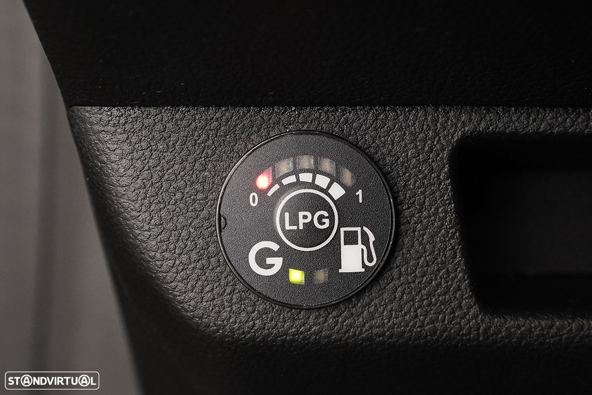 Renault Clio 1.0 TCe Limited Bi-Fuel - 21