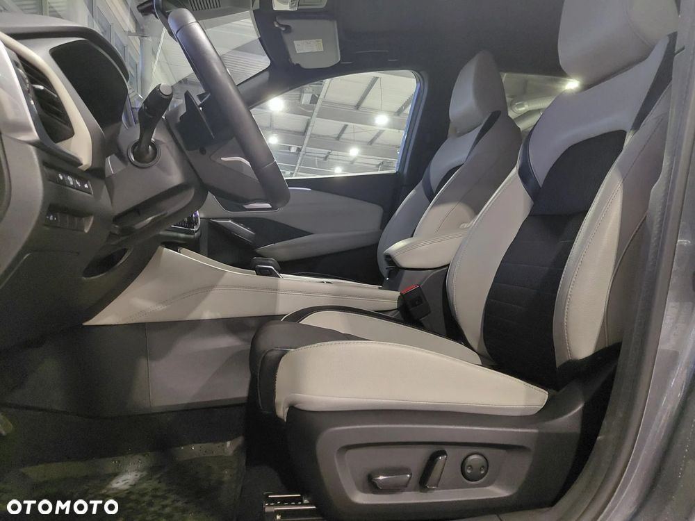 Nissan Qashqai - 12
