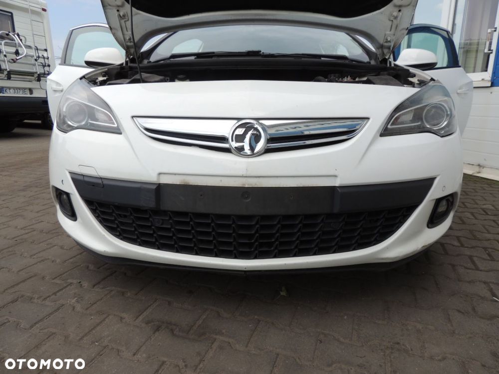 Zderzak przód OPEL Astra J GTC '14 1.4 T PDC - 1
