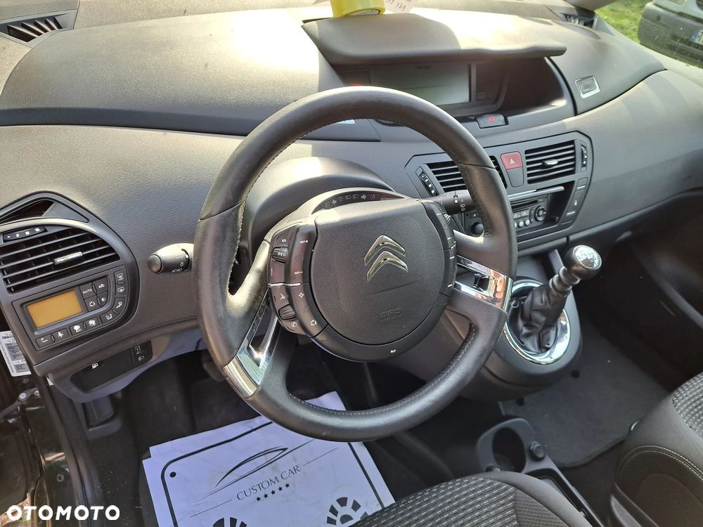 Citroën C4 Grand Picasso - 11