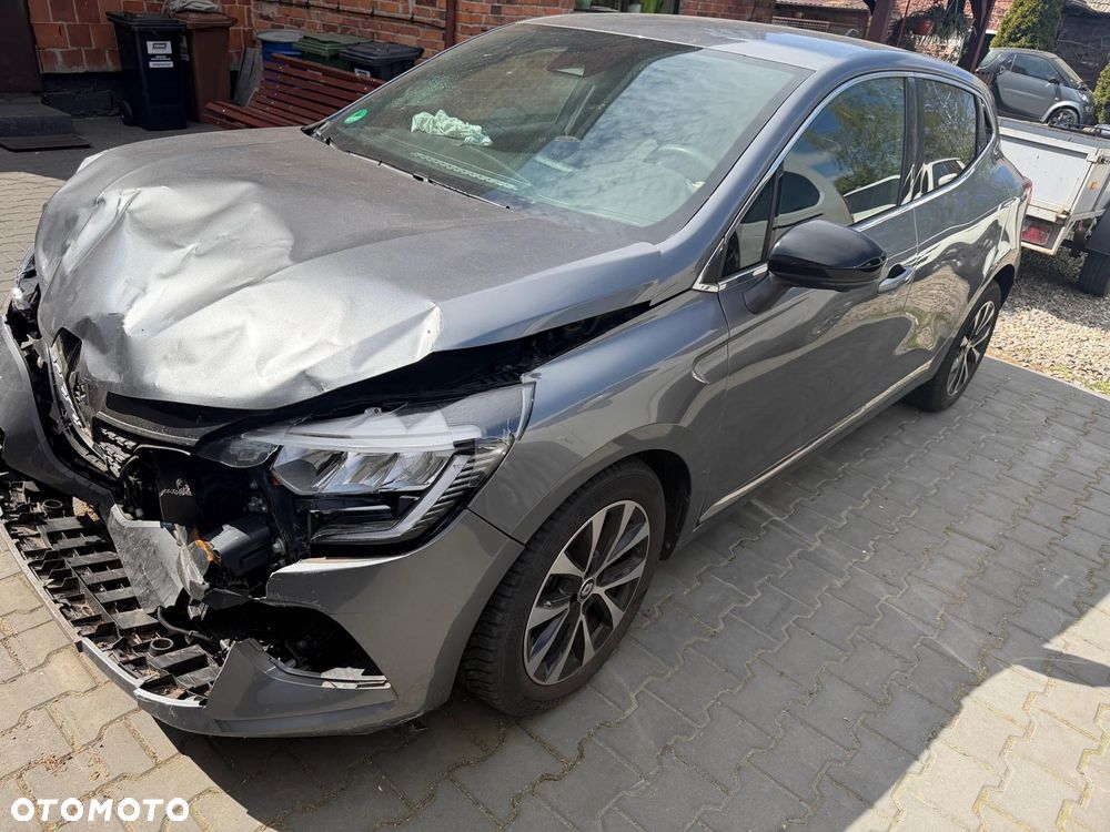 Renault Clio 1.0 TCe Techno - 4