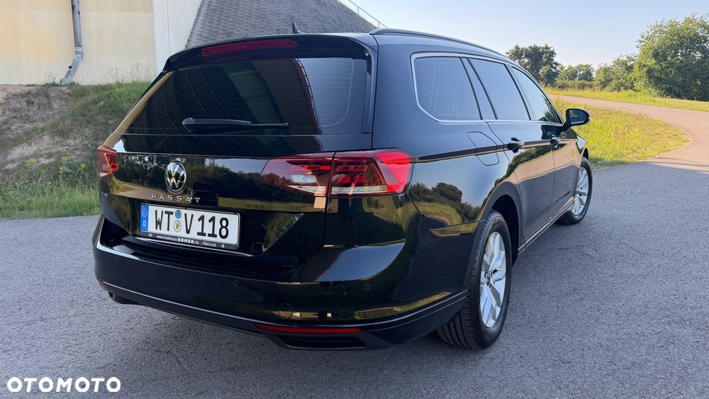Volkswagen Passat 2.0 TDI SCR DSG - 10