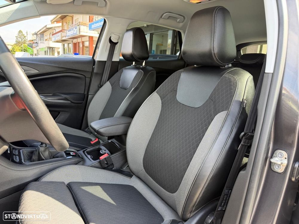 Opel Grandland X 1.2 T Innovation - 10