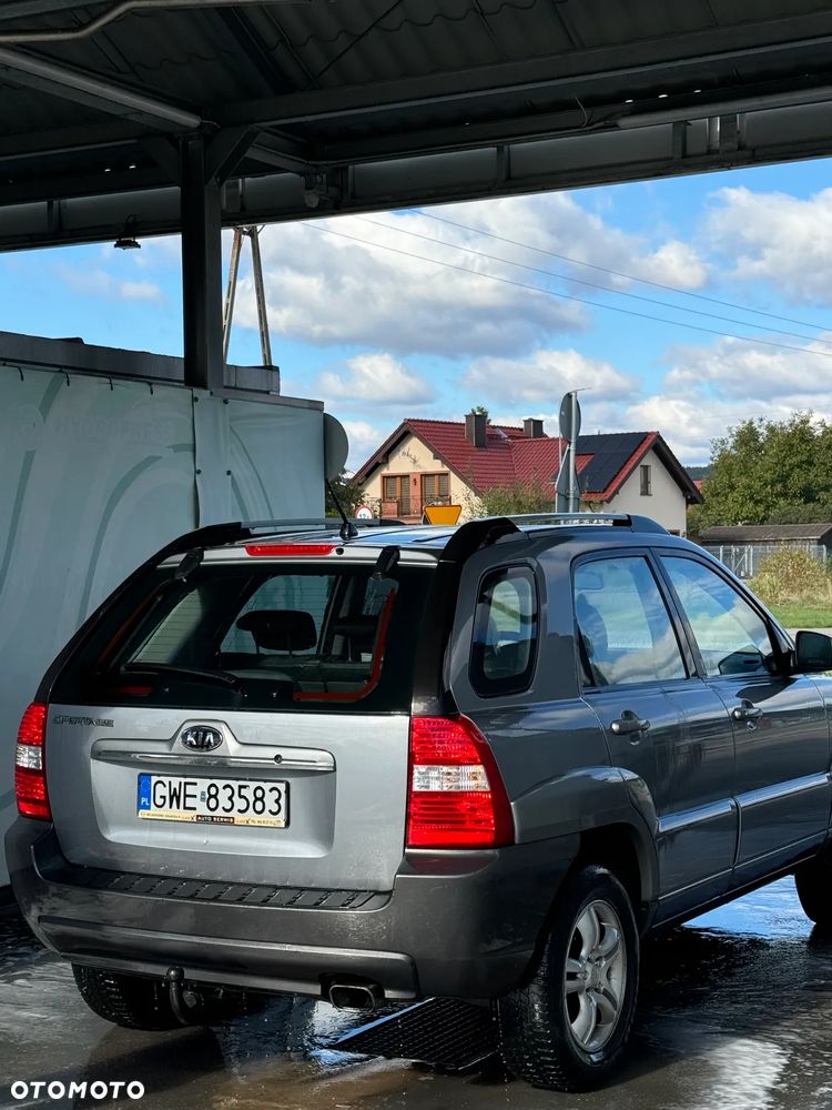 Kia Sportage 2.0 Expedition - 18