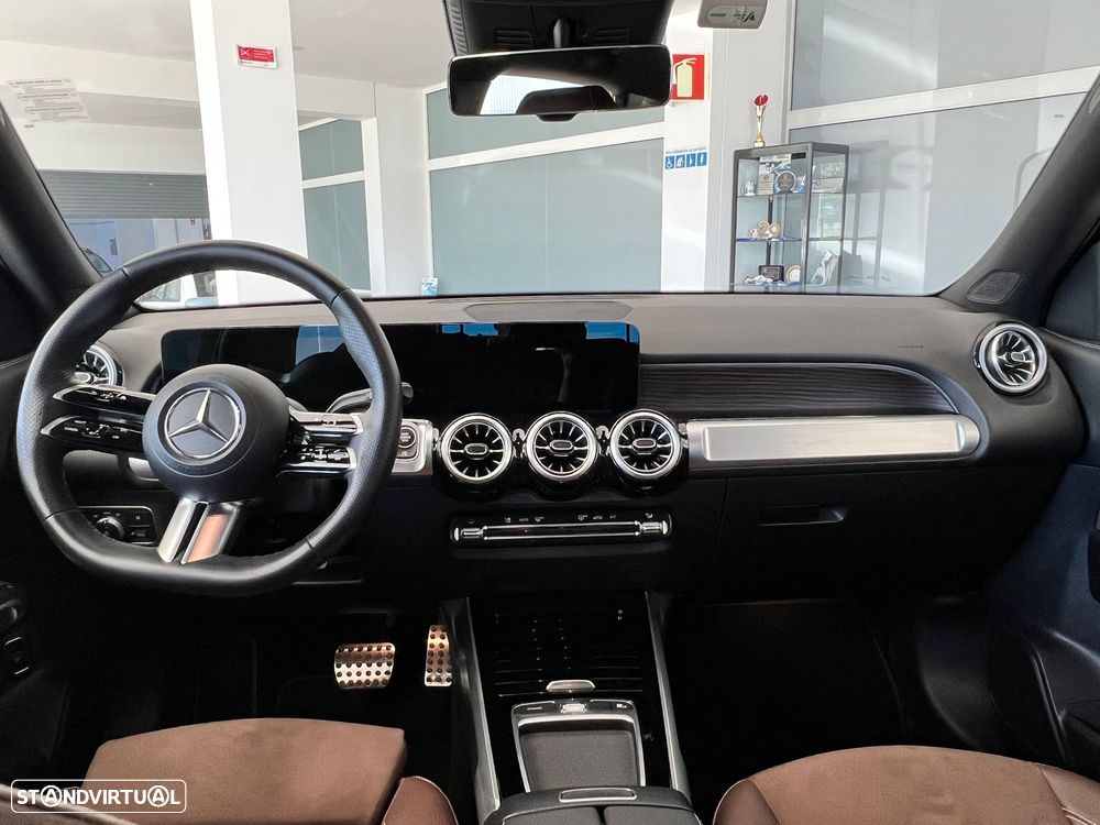Mercedes-Benz GLB 180 d AMG Line - 6