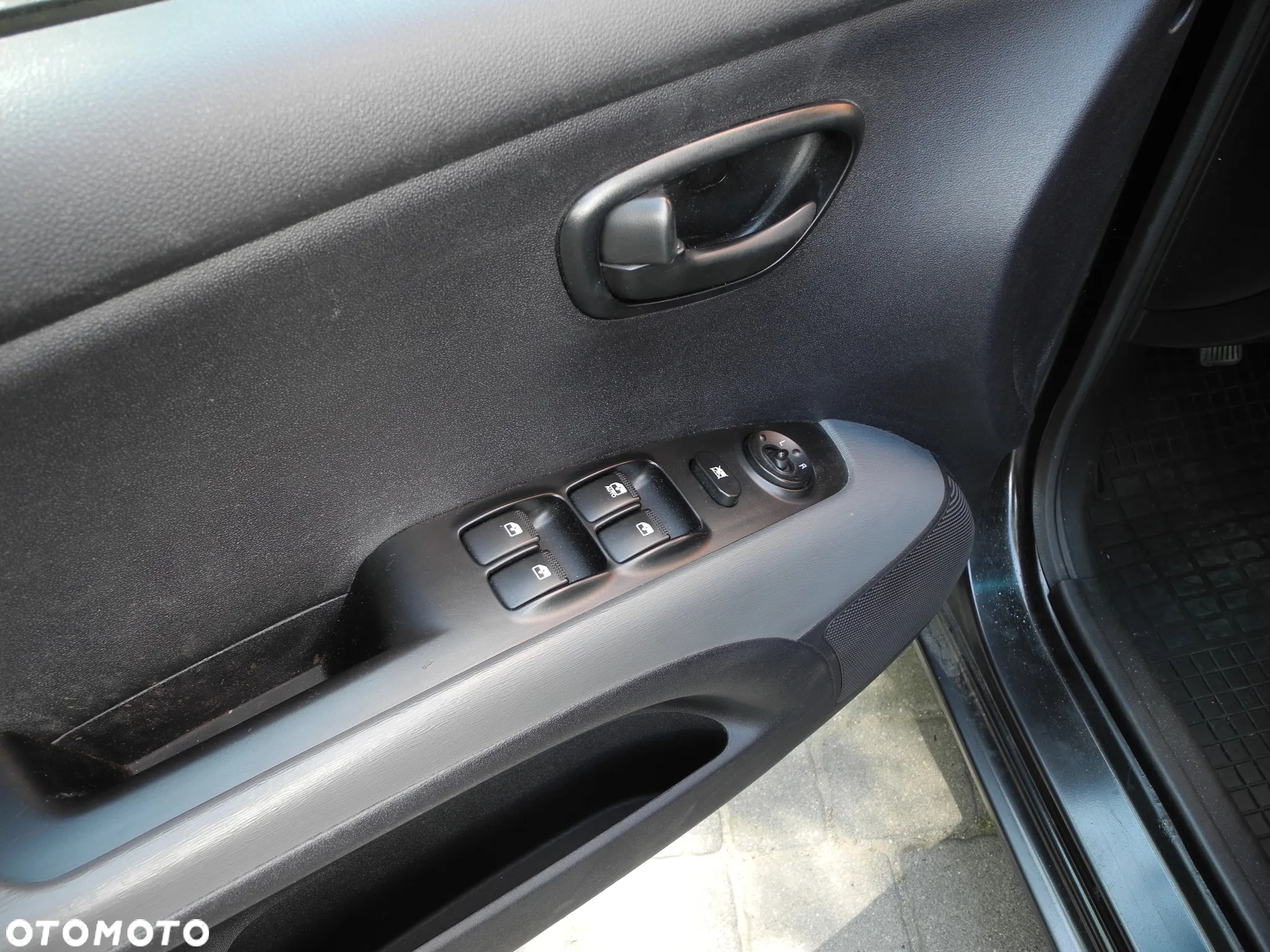 Hyundai i10 - 17