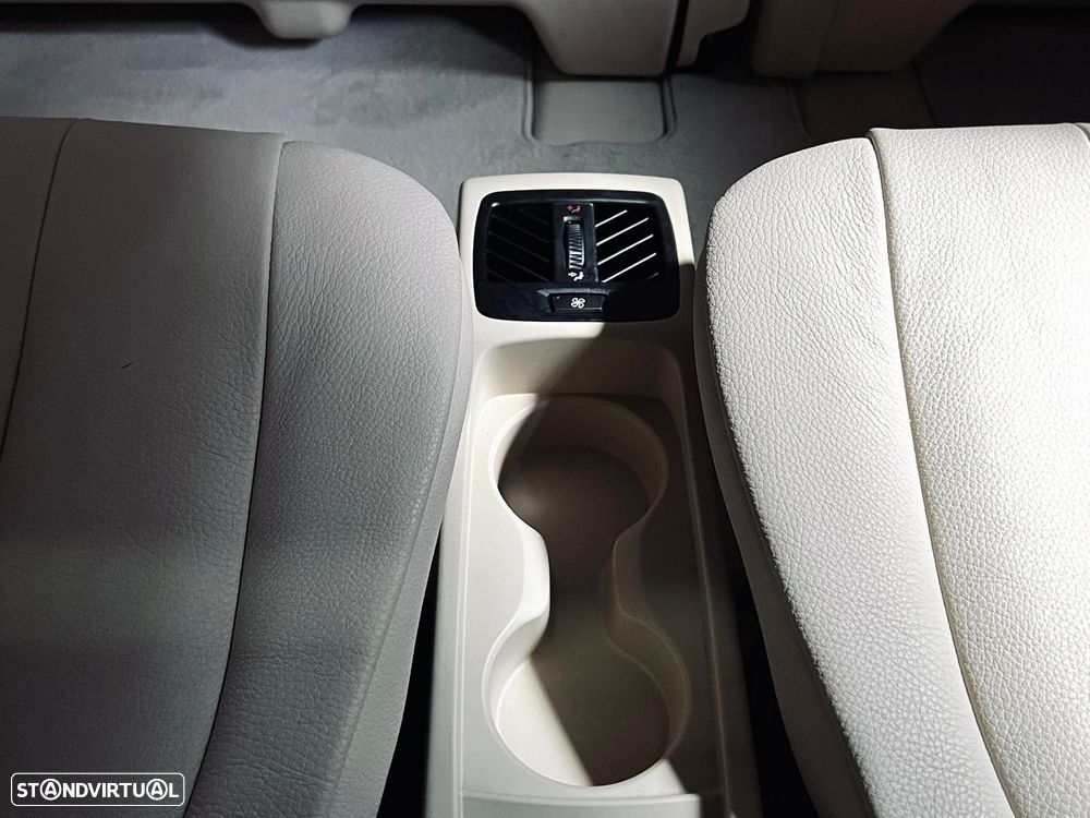 BMW X5 25 d sDrive Pack M - 40