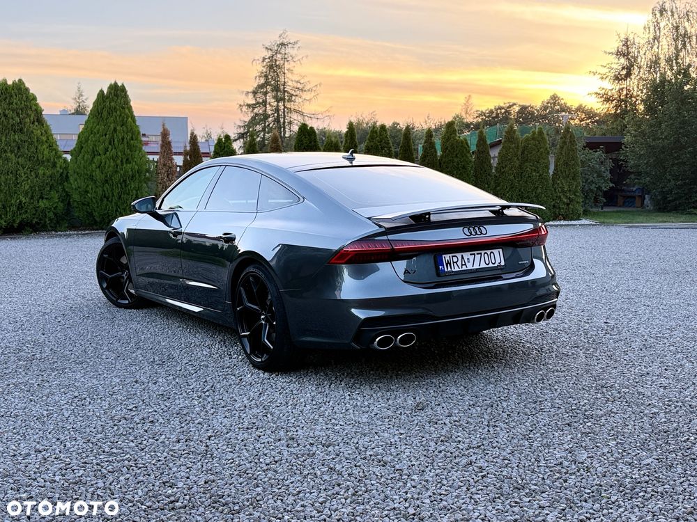 Audi A7 Sportback - 1