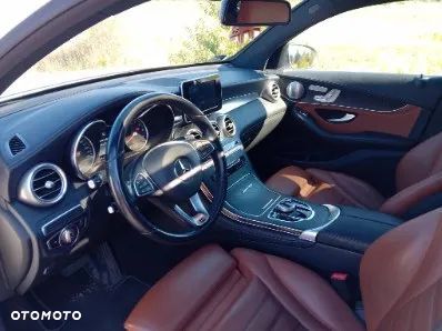 Mercedes-Benz GLC - 8