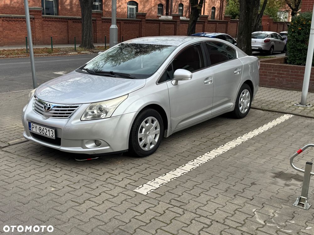 Toyota Avensis 2.0 Sol EU5 MS - 2