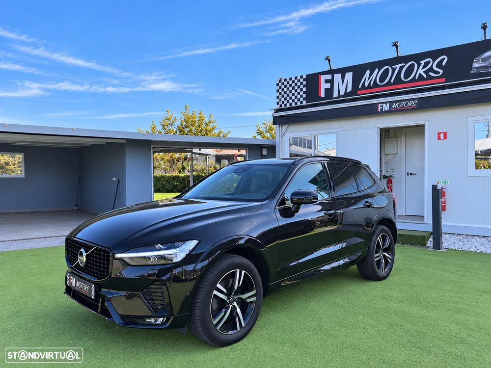 Volvo XC 60 2.0 B5 R-Design AWD - 2