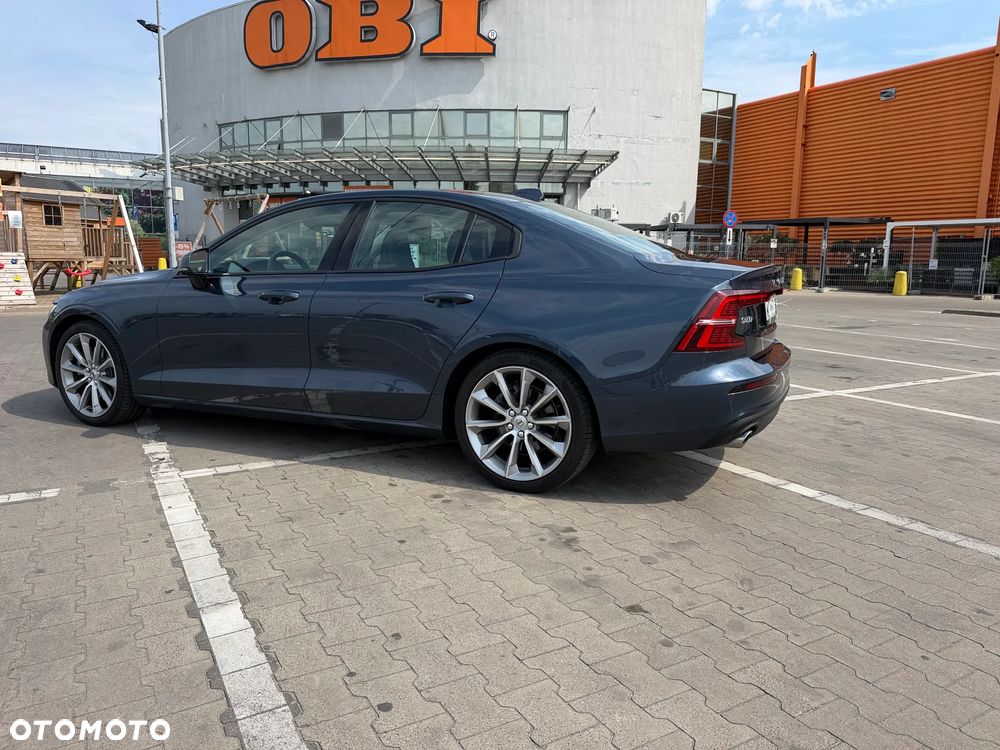 Volvo S60 T5 Momentum Pro - 9