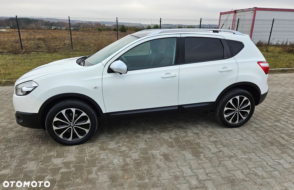Nissan Qashqai 1.6 dCi 4 x 4 DPF Start/Stop I-Way - 2