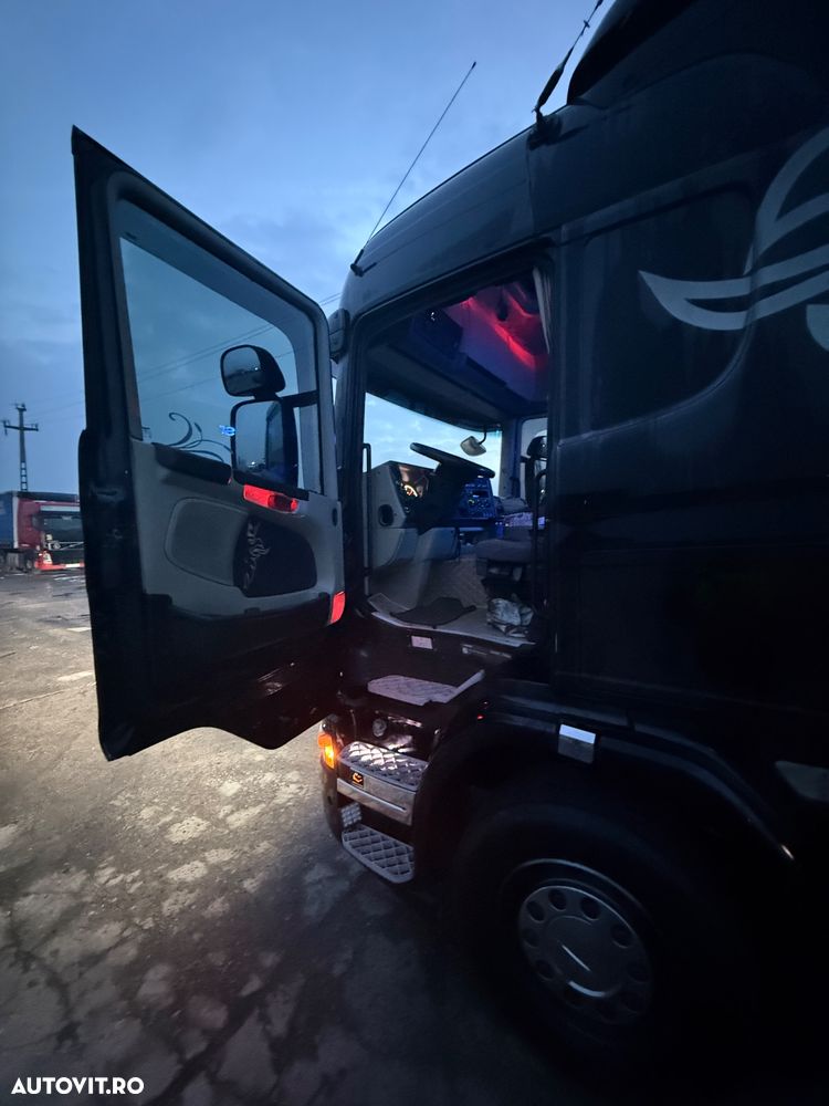 Scania ScaniaG - 27