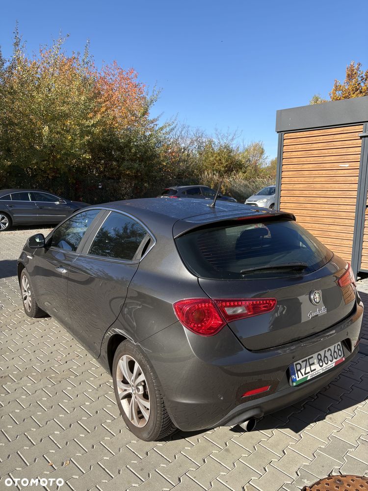 Alfa Romeo Giulietta - 4