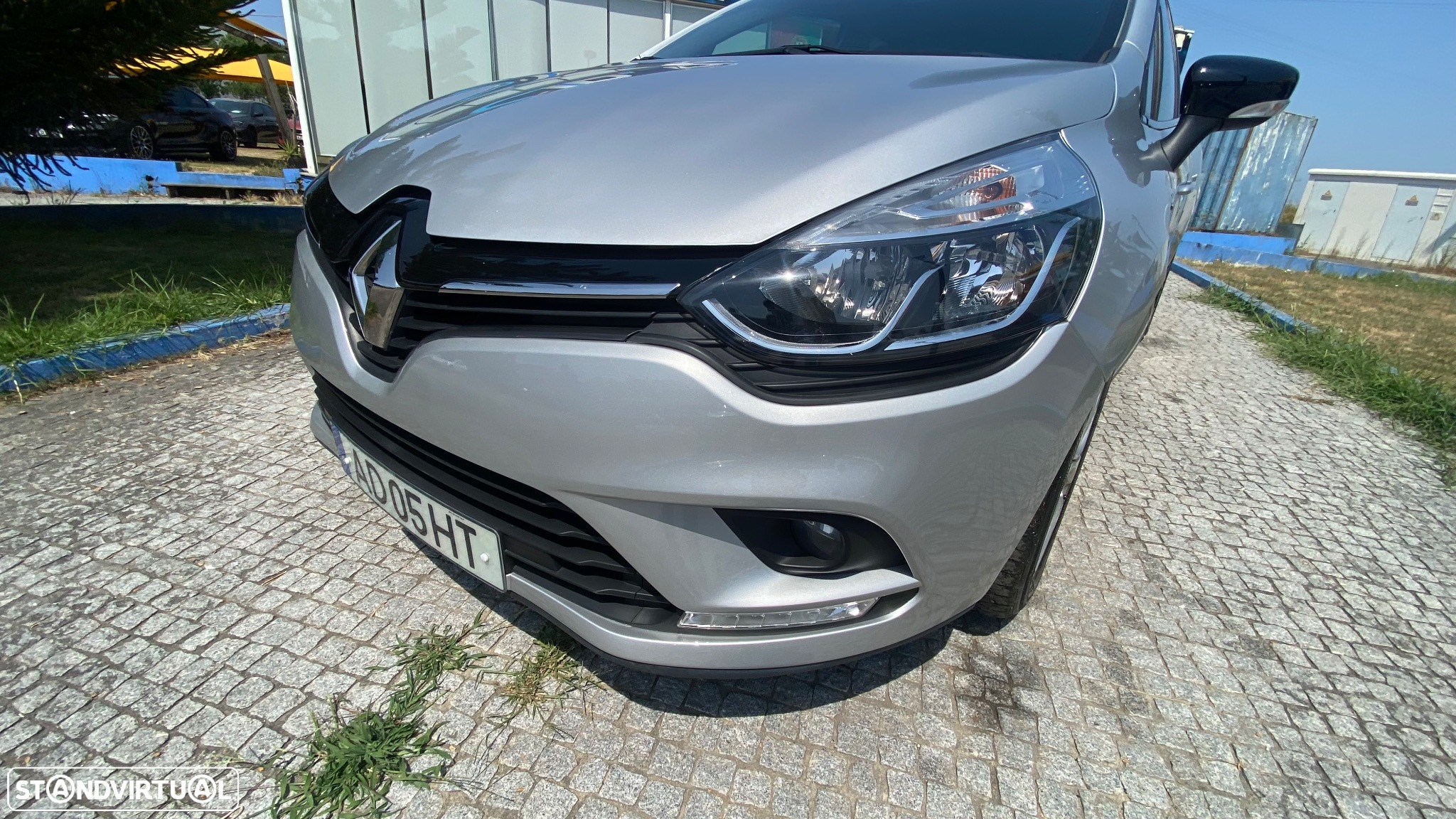 Renault Clio Sport Tourer 0.9 TCe Limited - 11