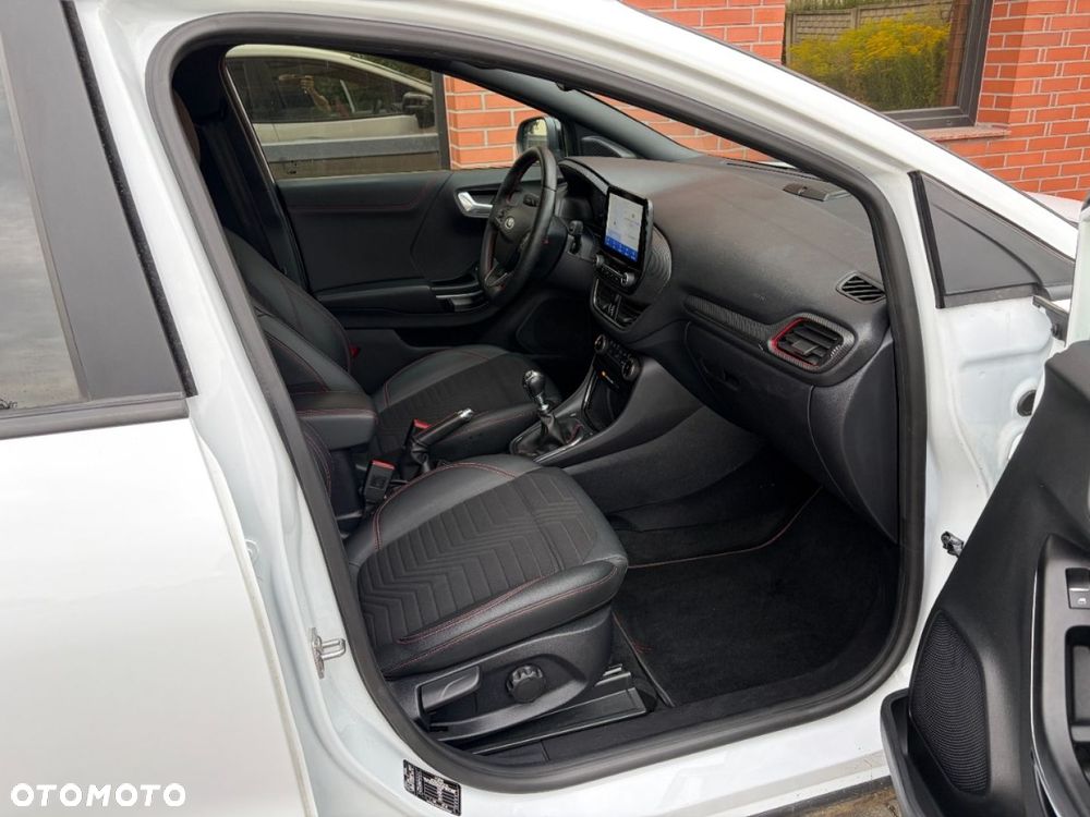 Ford Puma 1.0 EcoBoost Hybrid ST-LINE - 13