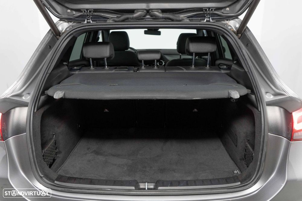 Mercedes-Benz GLA 250 e Progressive - 13