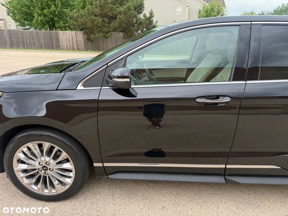 Ford Edge - 10