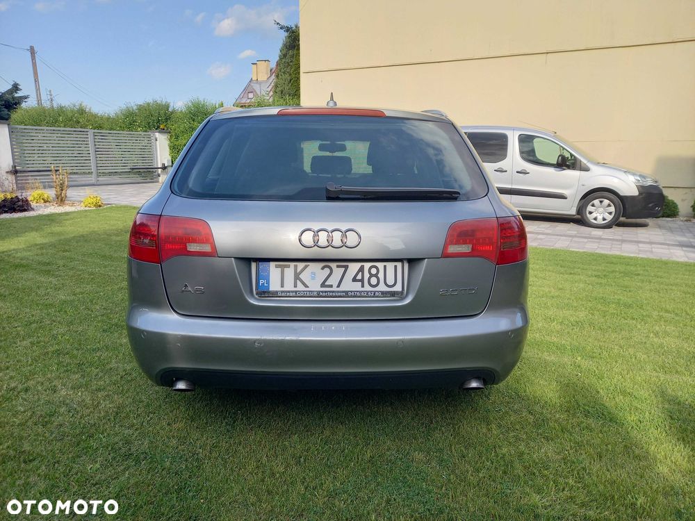 Audi A6 Avant - 4