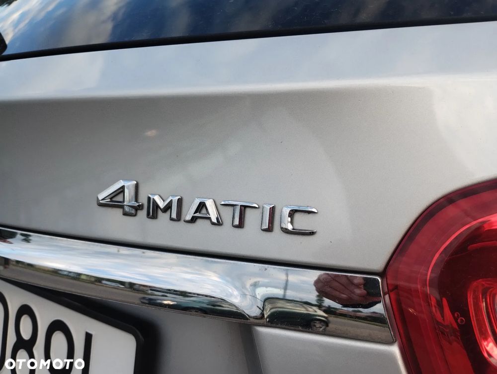 Mercedes-Benz GLA 250 4-Matic AMG Line - 37