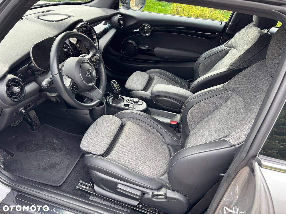 MINI Cooper SE - 9