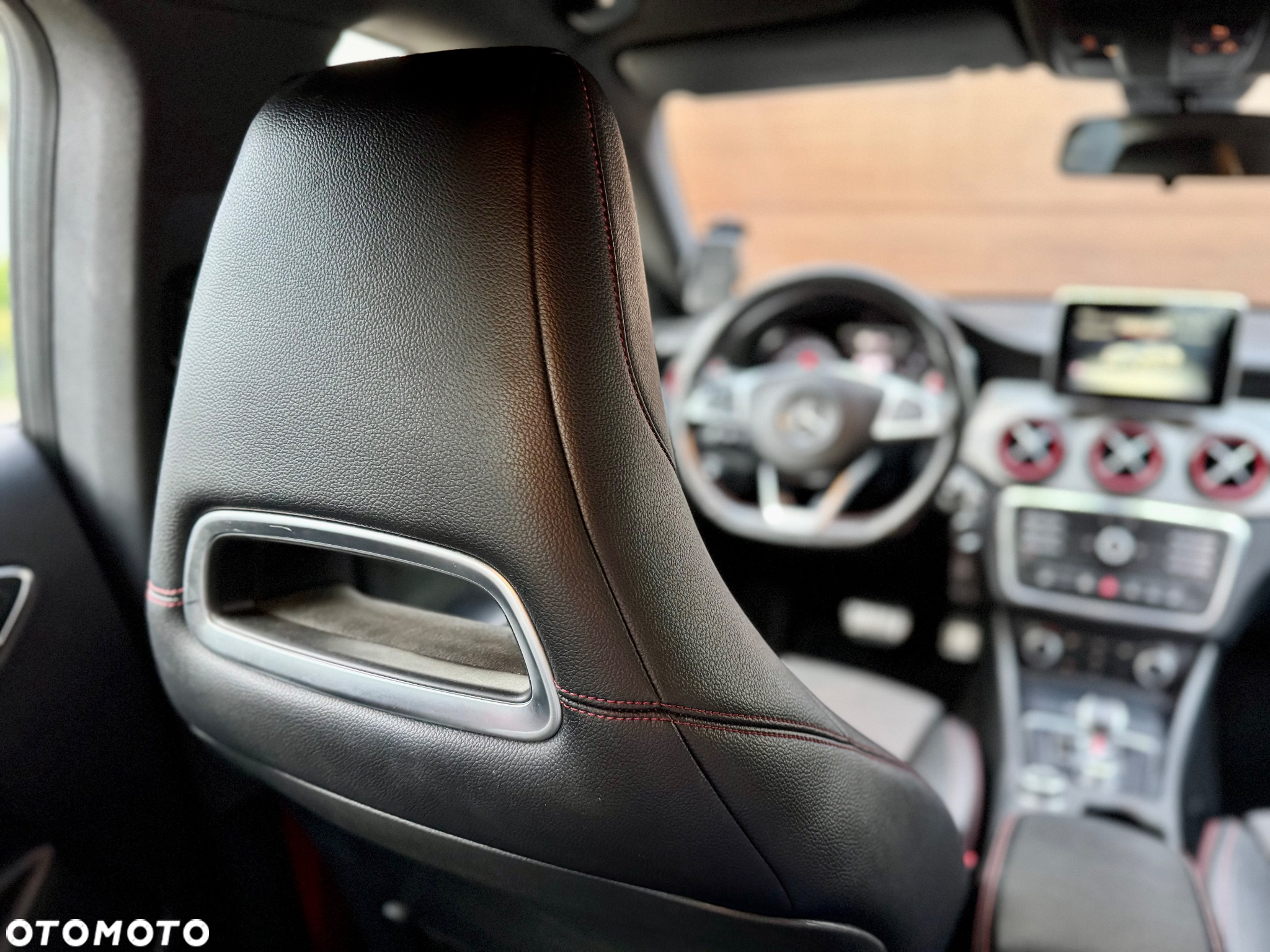 Mercedes-Benz CLA AMG 45 4-Matic - 9