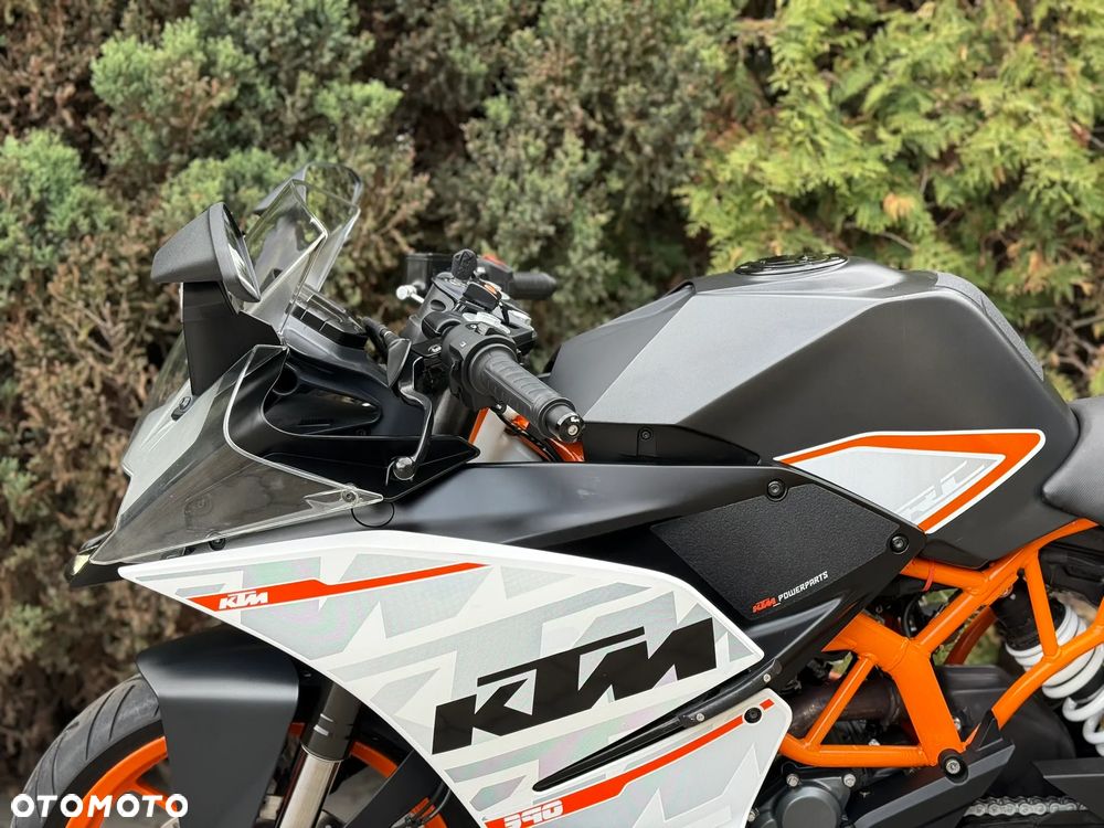 KTM RC 390 - 27
