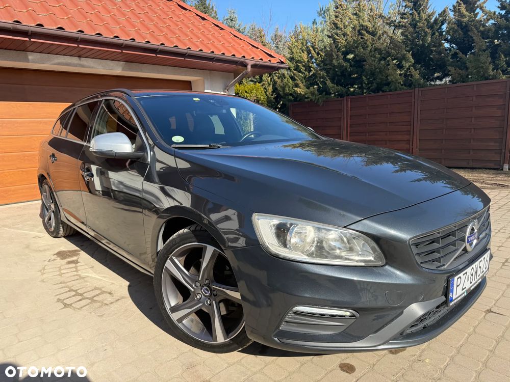 Volvo V60 D2 R-Design Summum - 2
