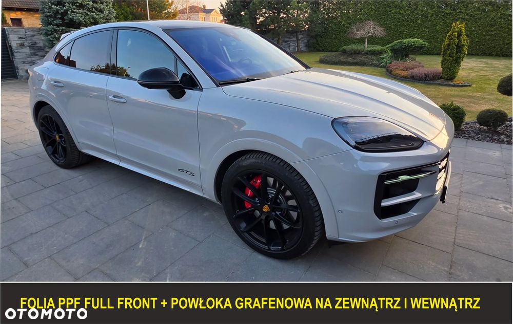 Porsche Cayenne - 6