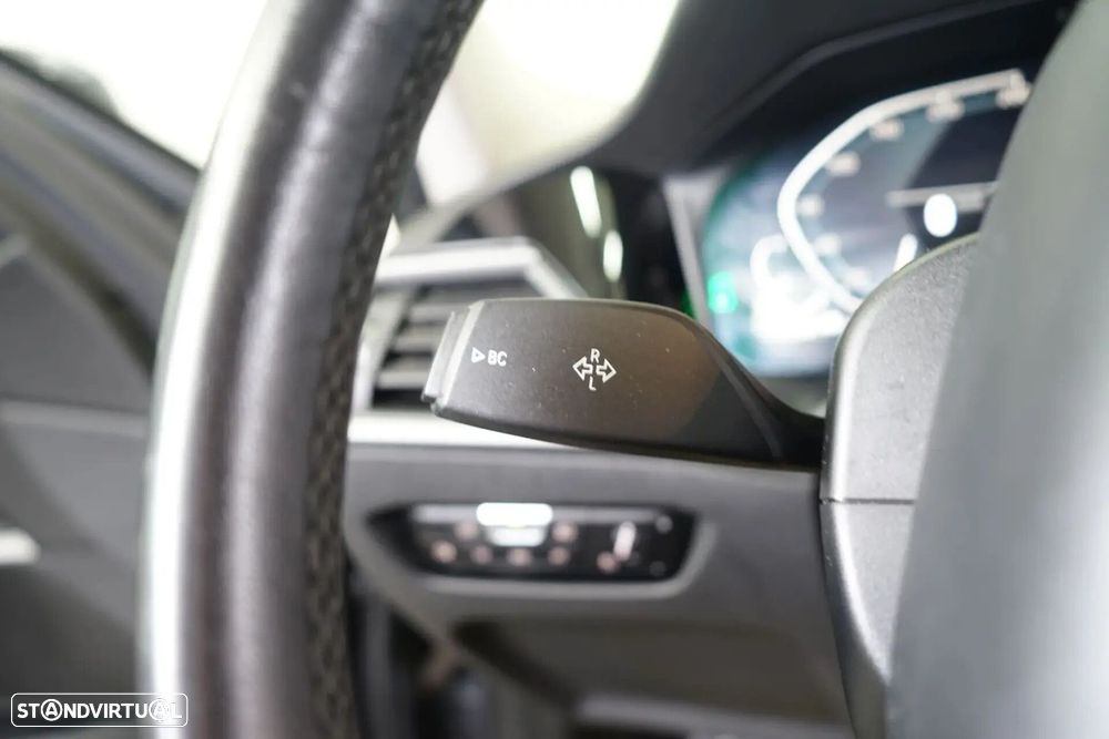 BMW 330 - 23
