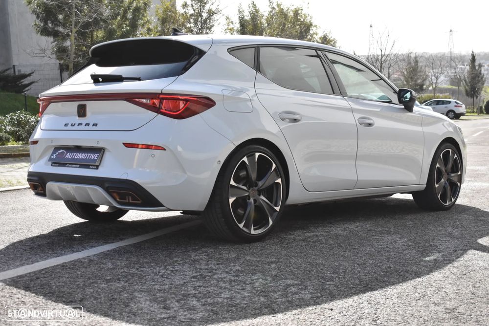 Cupra Leon 1.4 e-Hybrid VZ DSG - 12