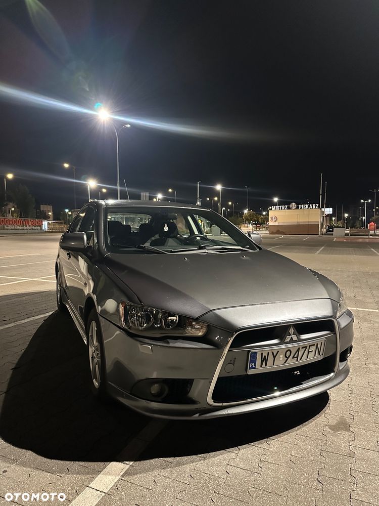 Mitsubishi Lancer 1.8 Intense - 23