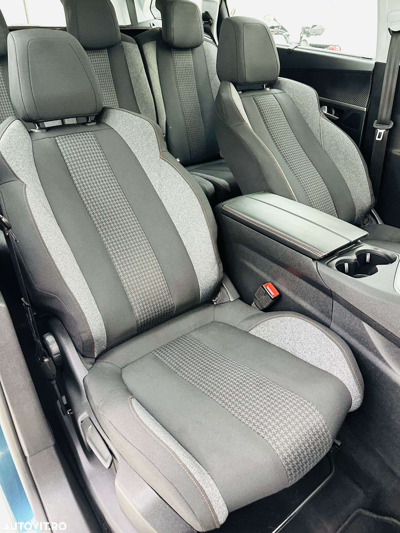 Peugeot 5008 - 25