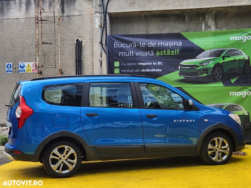 Dacia Lodgy TCe 115 Stepway - 13