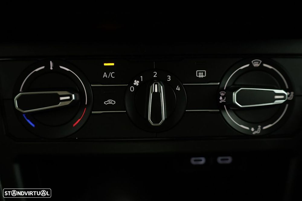 VW Polo 1.0 TSI Style - 12
