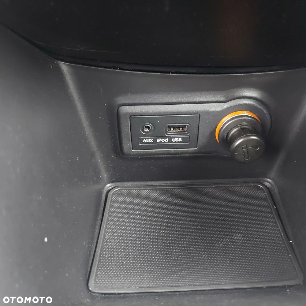 Kia Venga 1.4 CVVT ISG Vision - 13