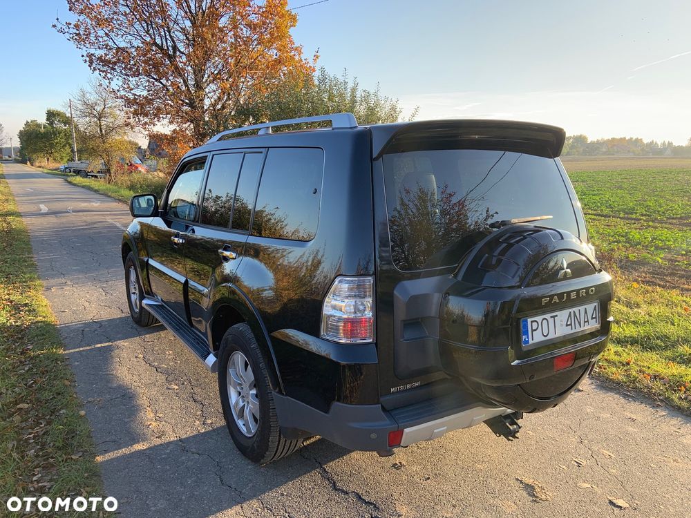 Mitsubishi Pajero 3.2 DID Alpine Edition - 6