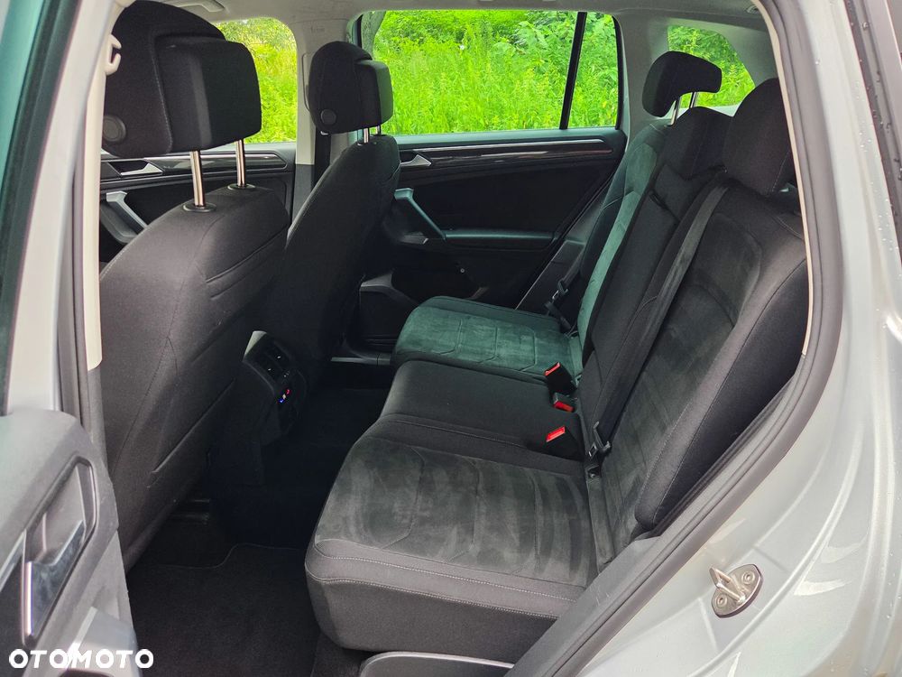 Volkswagen Tiguan 2.0 TSI 4Mot Elegance DSG - 25