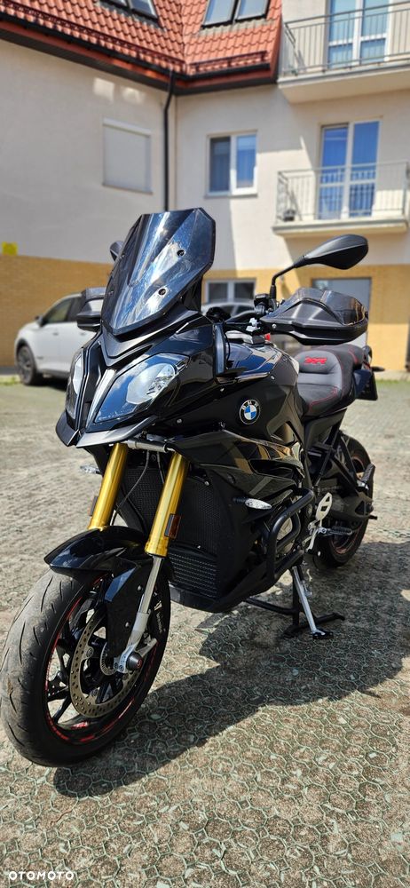 BMW XR - 2