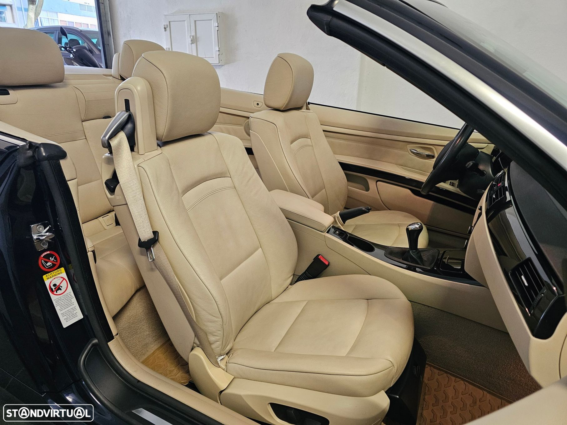 BMW 325 i - 22