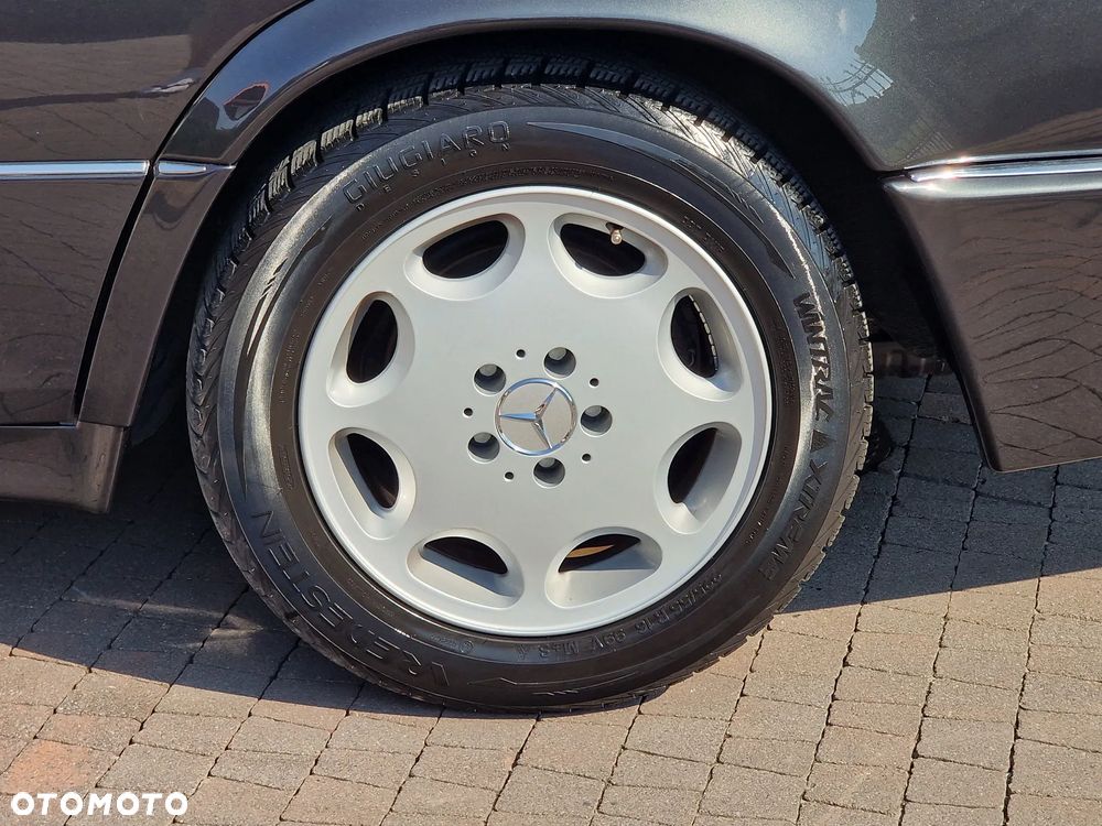 Mercedes-Benz W124 (1984-1993) - 19